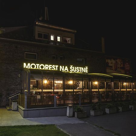 Hotel Na Sustne Krupá Exteriör bild