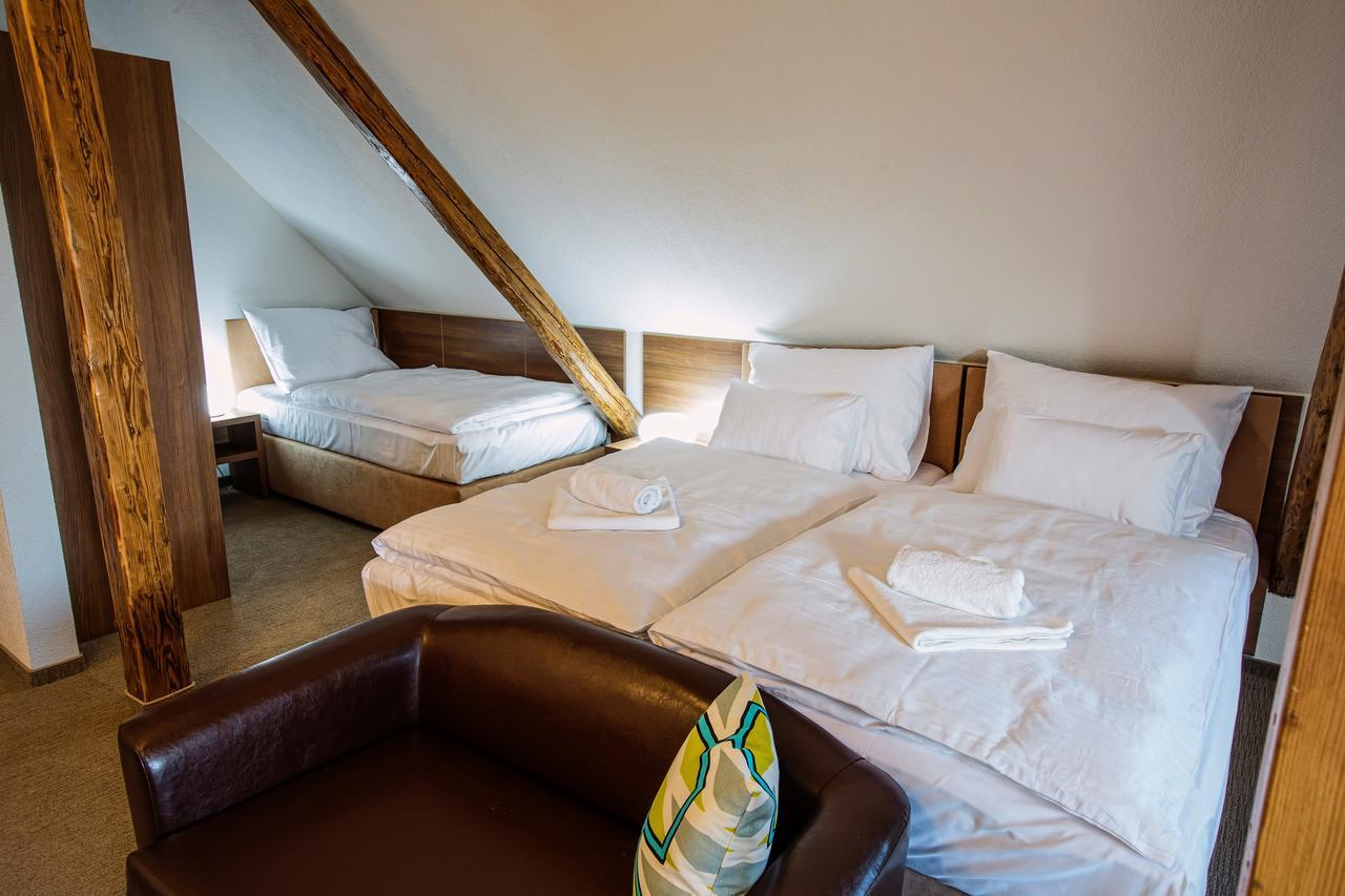 Hotel Na Sustne Krupá Exteriör bild