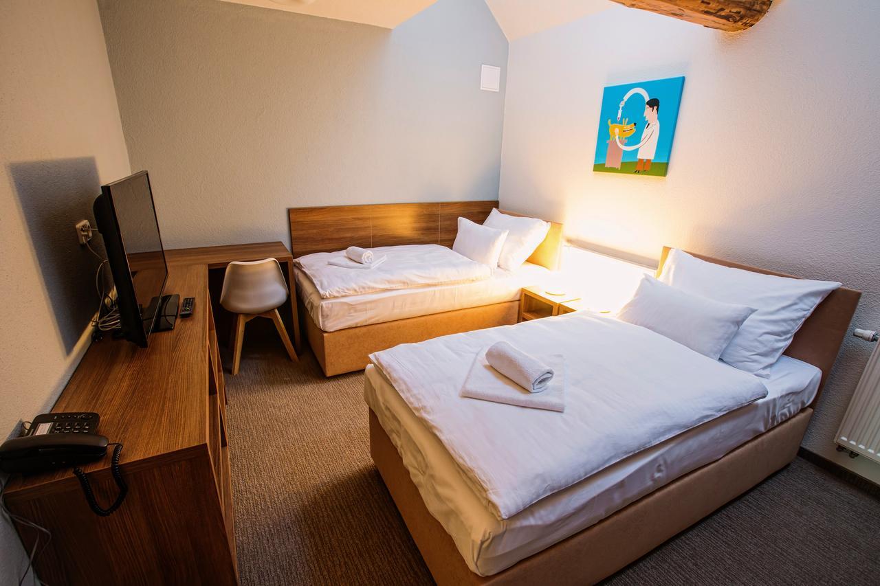Hotel Na Sustne Krupá Exteriör bild