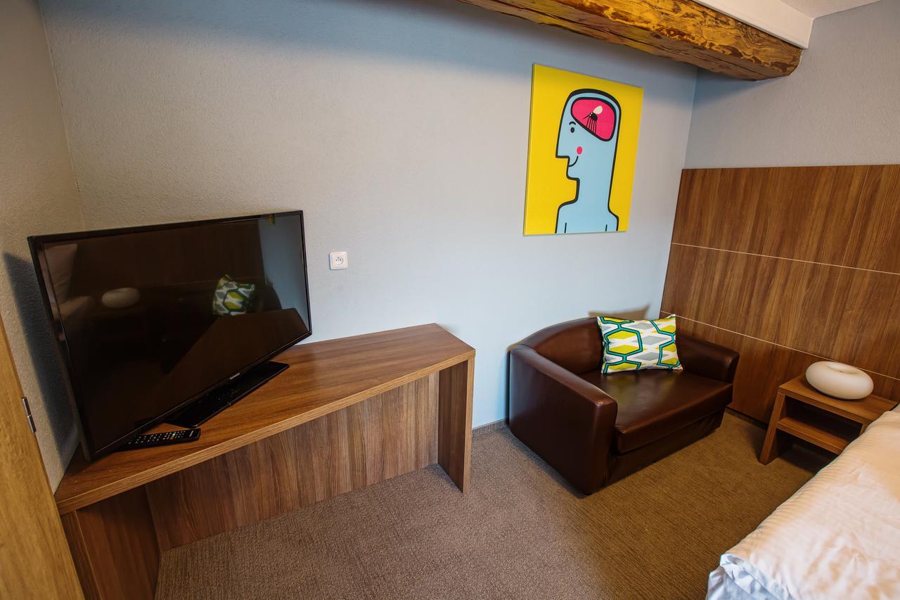 Hotel Na Sustne Krupá Exteriör bild