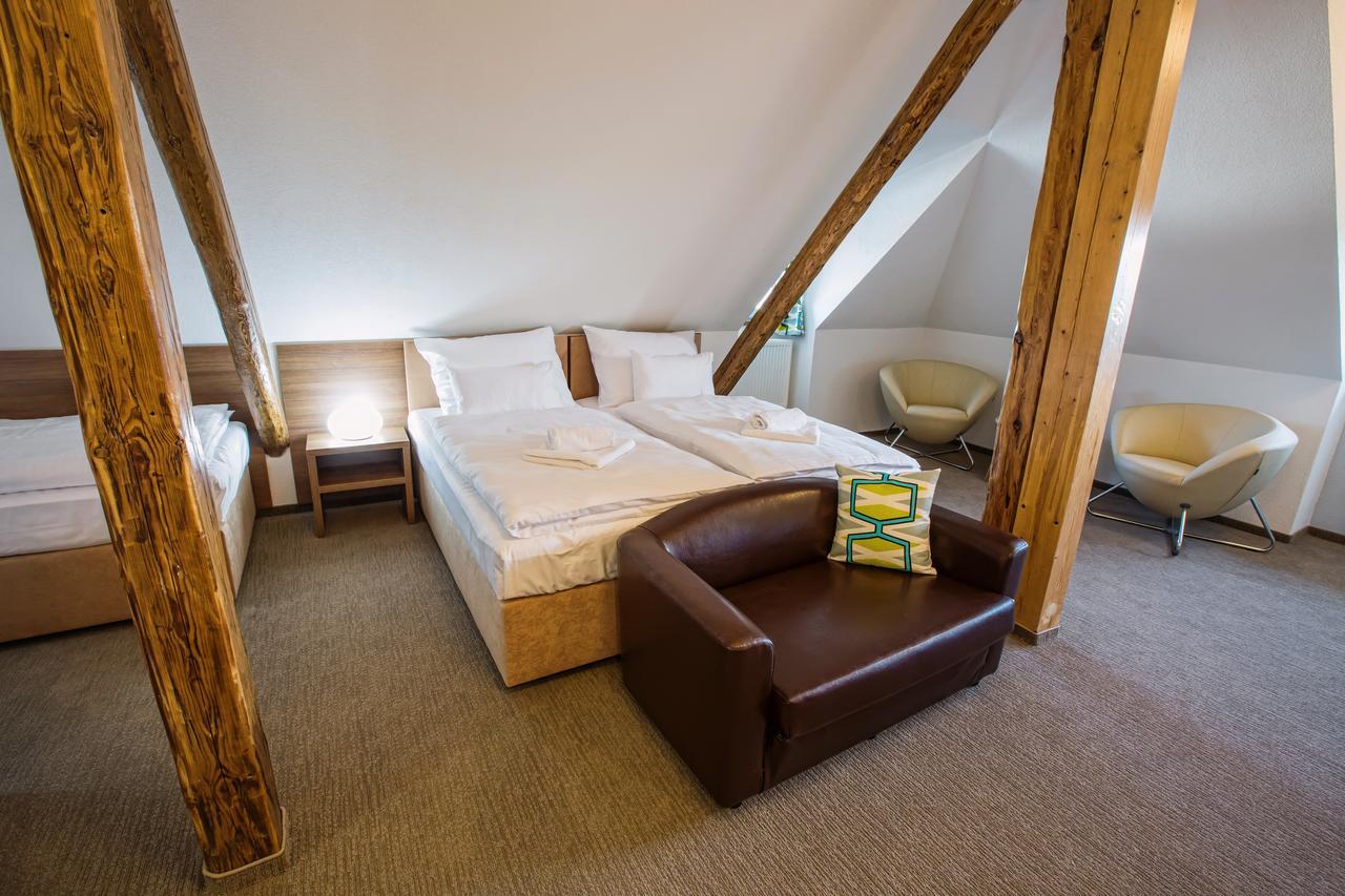 Hotel Na Sustne Krupá Exteriör bild